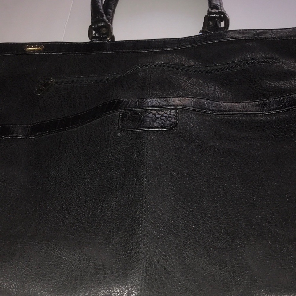 Bag - Picture 2 of 6